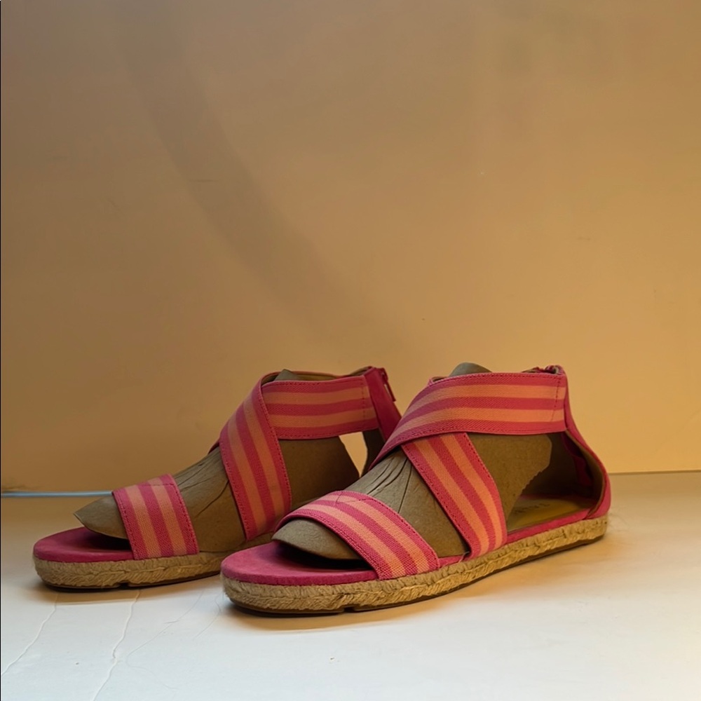 Talbots Illyssa Espadrille Flats Sandals 7.5M Pink Tan Open Toe Striped